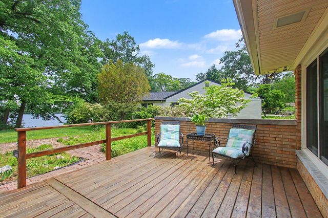 3844 Highgate Road, Norton Shores City, MI 49441