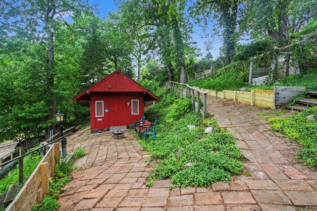 3844 Highgate Road, Norton Shores City, MI 49441