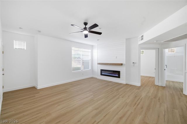 5855 Valley Drive 1022, North Las Vegas, NV 89031