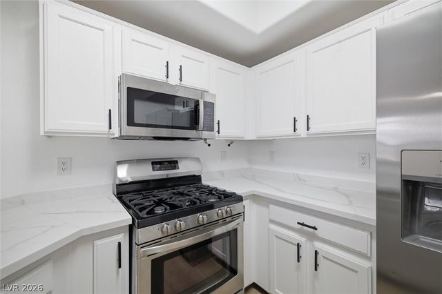 5855 Valley Drive 1022, North Las Vegas, NV 89031
