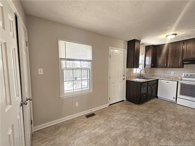 2160 Quailridge Drive, Fayetteville, NC 28304