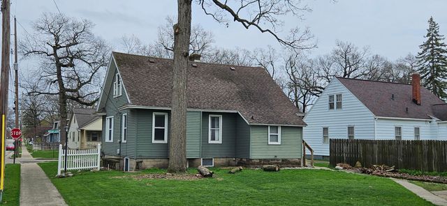 2641 Forest Grove Avenue SW, Wyoming, MI 49519