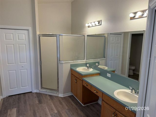 2611 VINEDALE AVENUE, Valrico, FL 33596