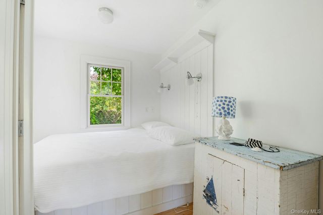 1100 7th Street, Greenport, NY 11944