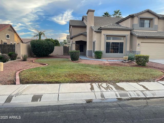 3235 E DEVONSHIRE Court, Gilbert, AZ 85297