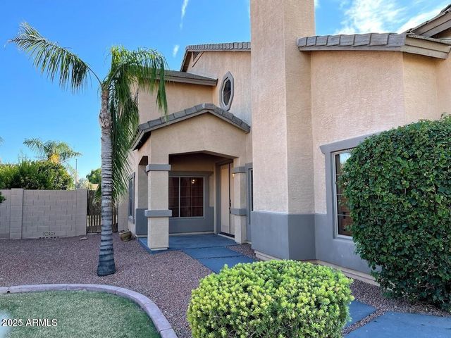 3235 E DEVONSHIRE Court, Gilbert, AZ 85297