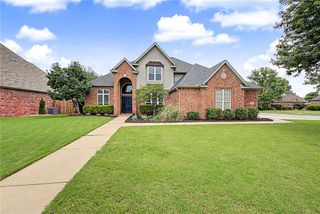 5503 Bent Tree Drive, Rogers, AR 72758