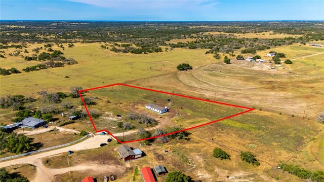 245 Sky Trail DR, Harper, TX 78631