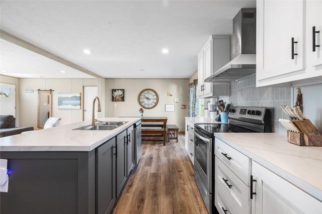 245 Sky Trail DR, Harper, TX 78631