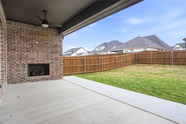 409 Kestrel Court, Aledo, TX 76008