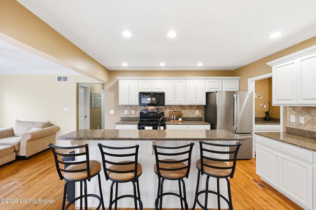13108 Saratoga Springs Pl, Louisville, KY 40299