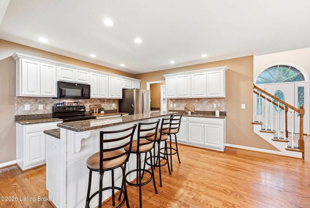 13108 Saratoga Springs Pl, Louisville, KY 40299
