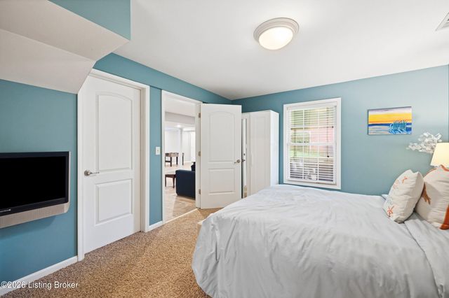 13108 Saratoga Springs Pl, Louisville, KY 40299