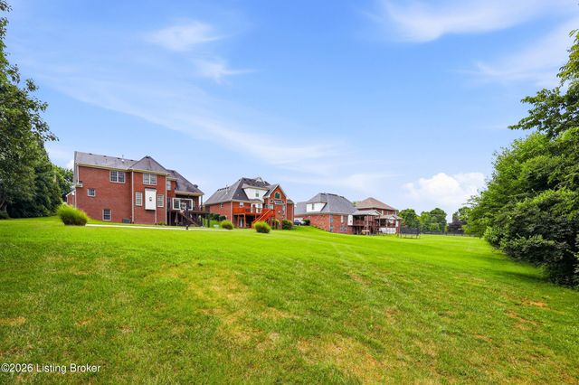 13108 Saratoga Springs Pl, Louisville, KY 40299