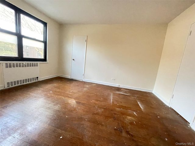 141 E Hartsdale Avenue 2A, Hartsdale, NY 10530