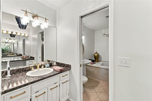 3860 N Gulley Road, Fayetteville, AR 72703