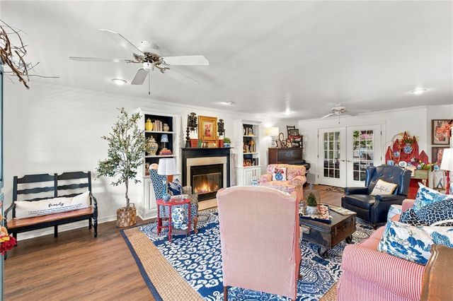 3860 N Gulley Road, Fayetteville, AR 72703