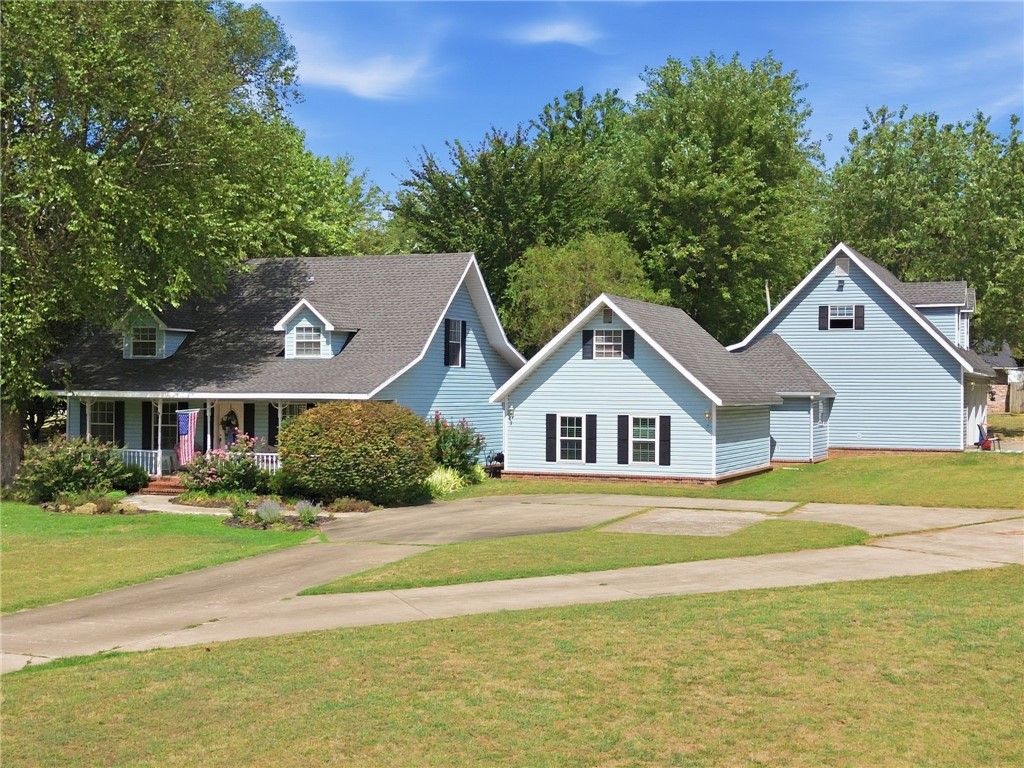3860 N Gulley Road, Fayetteville, AR 72703