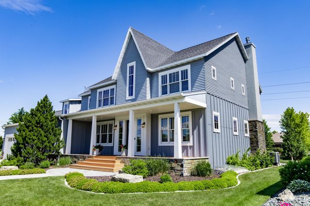 2791 Samuel Drive S, Fargo, ND 58104