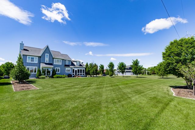 2791 Samuel Drive S, Fargo, ND 58104