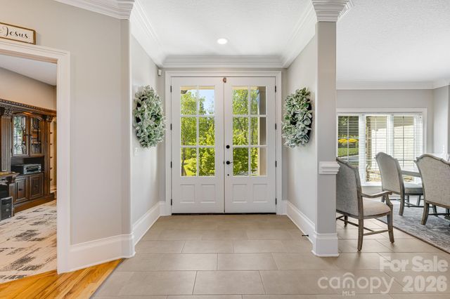 2 Sterling Run Drive, Fletcher, NC 28732