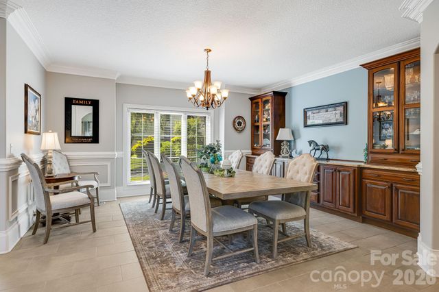 2 Sterling Run Drive, Fletcher, NC 28732