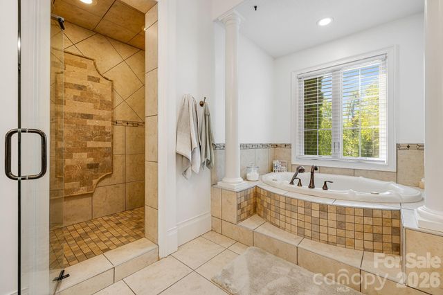 2 Sterling Run Drive, Fletcher, NC 28732