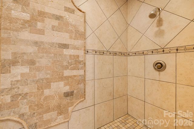 2 Sterling Run Drive, Fletcher, NC 28732