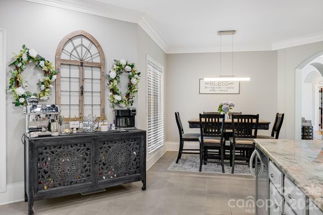 2 Sterling Run Drive, Fletcher, NC 28732
