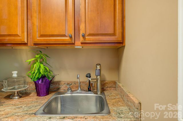 2 Sterling Run Drive, Fletcher, NC 28732