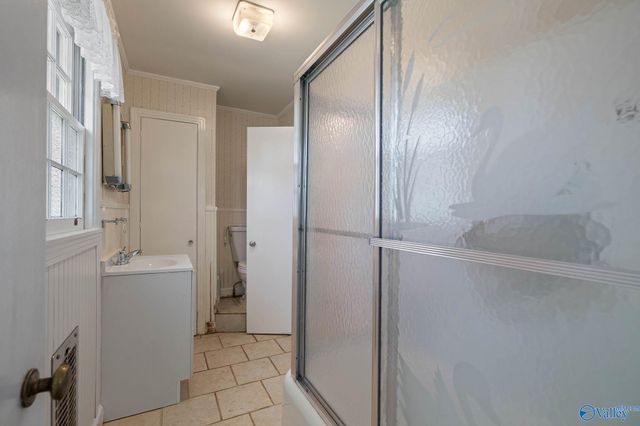 1215 Hermitage Avenue SE, Huntsville, AL 35801