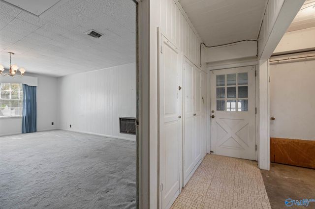 1215 Hermitage Avenue SE, Huntsville, AL 35801