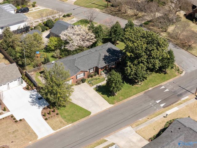 1215 Hermitage Avenue SE, Huntsville, AL 35801