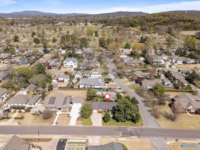 1215 Hermitage Avenue SE, Huntsville, AL 35801