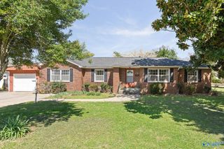 1215 Hermitage Avenue SE, Huntsville, AL 35801