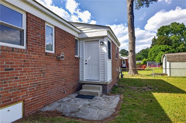 6424 Tappahannock DR, Norfolk, VA 23509