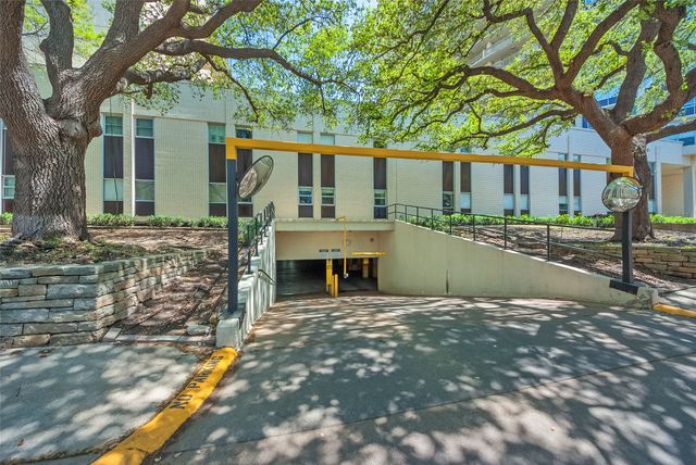 6211 W Northwest Highway G509, Dallas, TX 75225