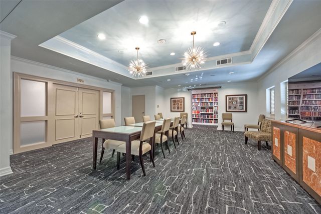 6211 W Northwest Highway G509, Dallas, TX 75225