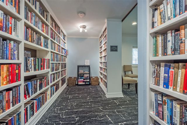 6211 W Northwest Highway G509, Dallas, TX 75225