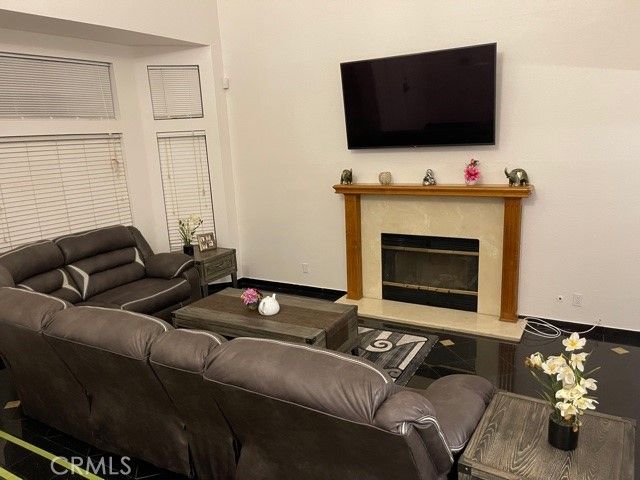 7708 Oakdale Avenue, Winnetka, CA 91306