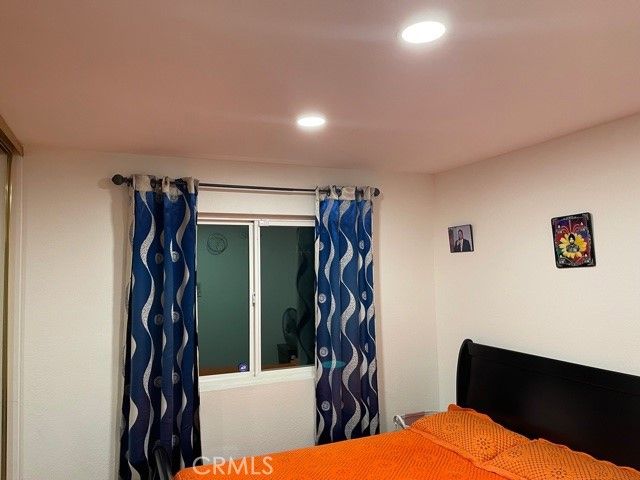 7708 Oakdale Avenue, Winnetka, CA 91306