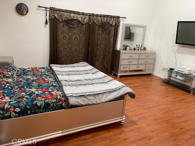 7708 Oakdale Avenue, Winnetka, CA 91306