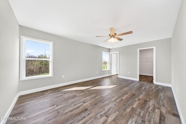 1151 Cook Rd, Crossville, TN 38555