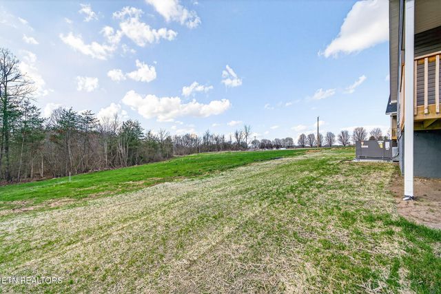 1151 Cook Rd, Crossville, TN 38555