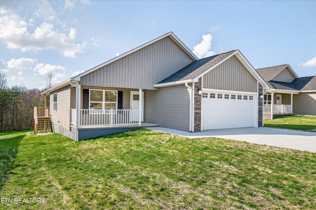 1151 Cook Rd, Crossville, TN 38555