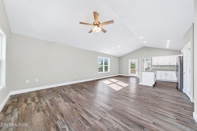 1151 Cook Rd, Crossville, TN 38555