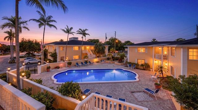 2230 NE 56th Place 223, Fort Lauderdale, FL 33308