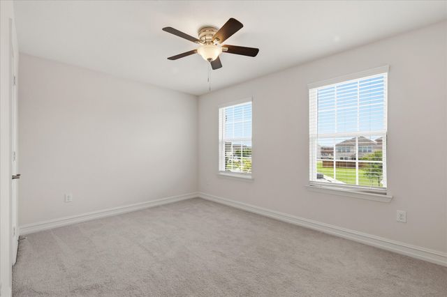 217 Jones Street, Irving, TX 75063