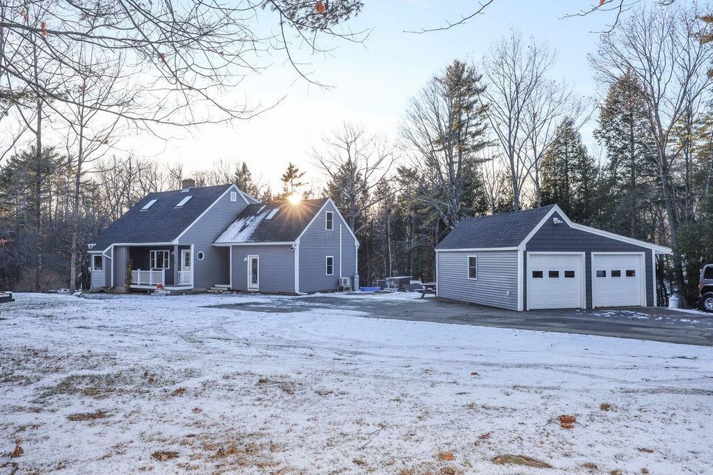 724 Sanborn Road, Sanbornton, NH 03269