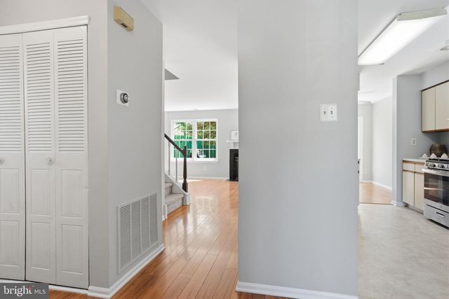 656 TOMLINSON LN, Yardley, PA 19067